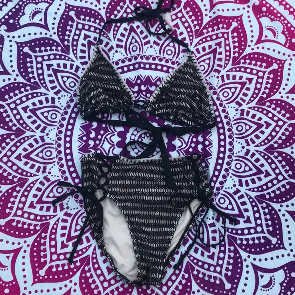 NWOT Knitted 2 Piece Swim Suit Bikini